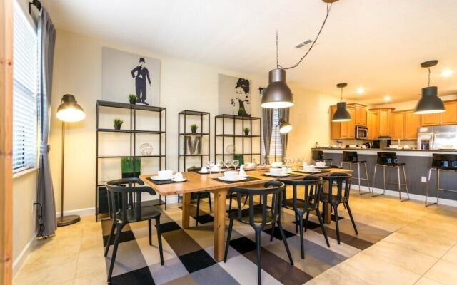 Amazing Champions Gate 9 Bedroom Villa