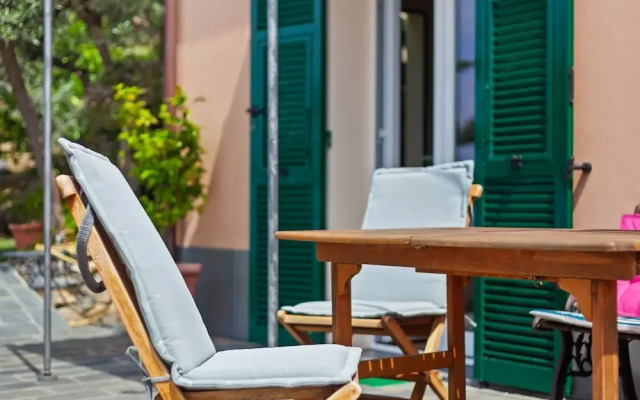 Lovely Apartment in Villa With Garden
