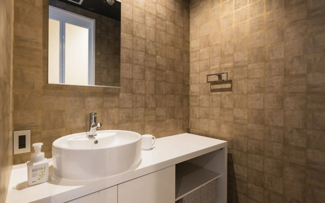 GRAND BASE Moji Nagomi