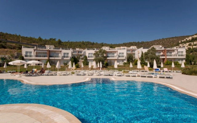 Corendon Iassos Modern Resort Hotel