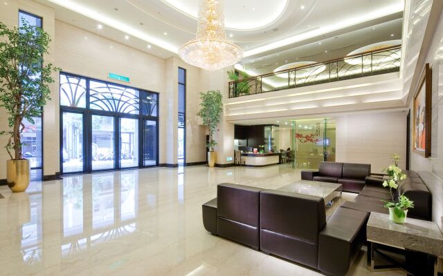 Queena Plaza Hotel Tainan