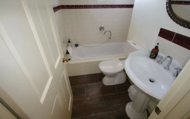 Annies Garden Cottage