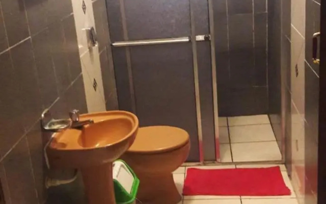 Simples e aconchegante a 10 minutos da praia