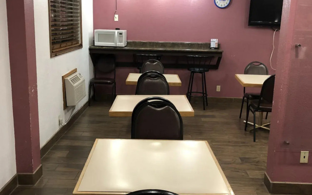 Americas Best Value Inn & Suites Sidney