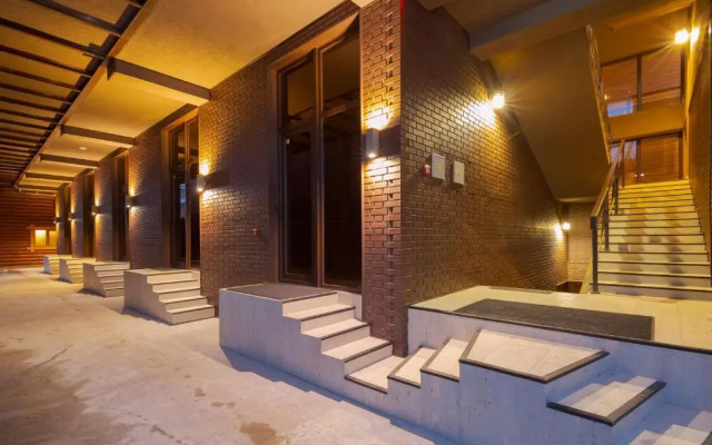 Raduzhny Guest House