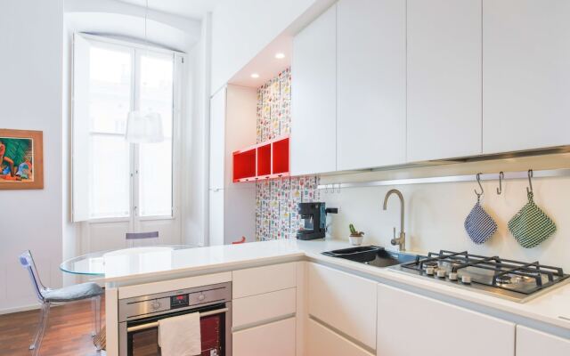 Battisti 31- Champagne Apartament