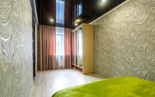 Пять звезд на проспекте Победы