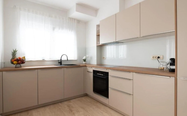 Apartman Kona - Modern Comfort With 2 Parking Spaces