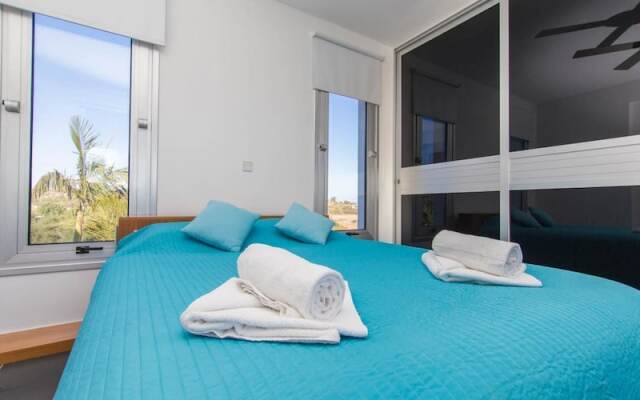 Oceanview Luxury Villa 011