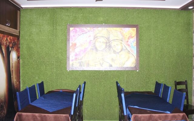 OYO 13889 Hotel Seth Sawariya
