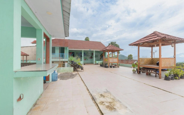 OYO 3879 Villa Sari Intan