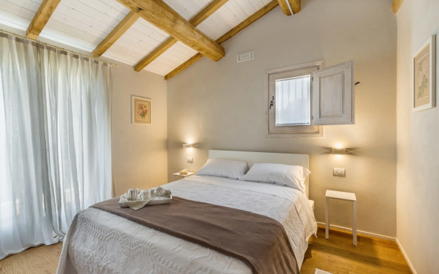 Tenuta Petra Bianca