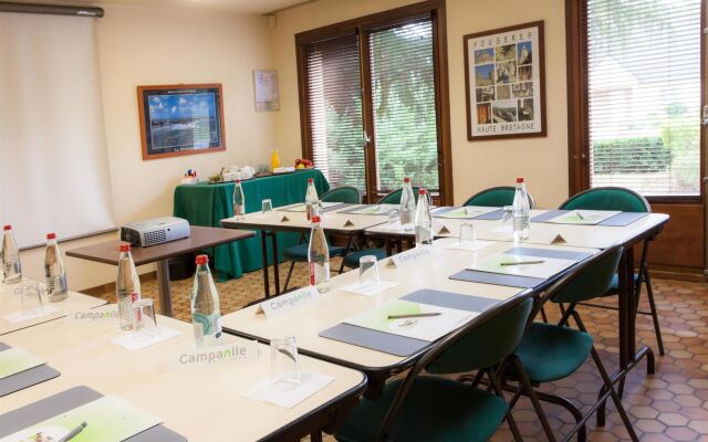 Hotel Campanile Fougeres