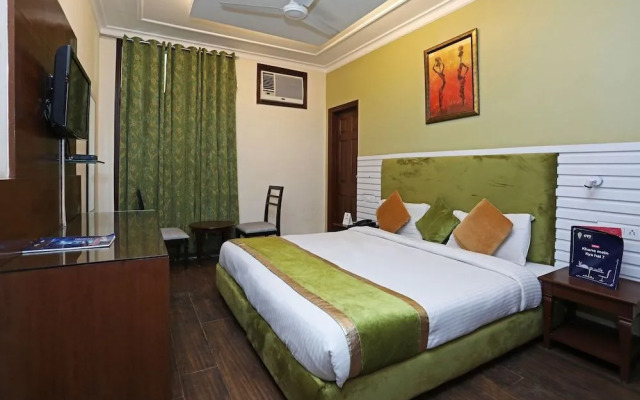 OYO 9300 Hotel Sufyan