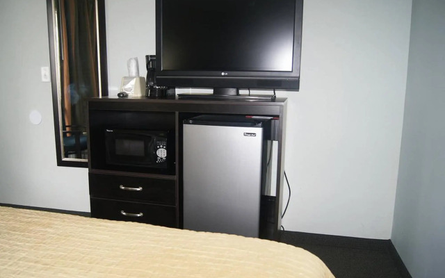 Ocean Plaza Motel