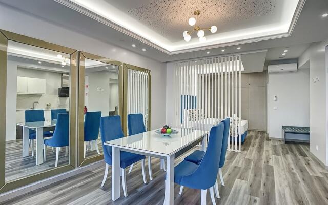 Torre Palace II by Atlantic Holiday