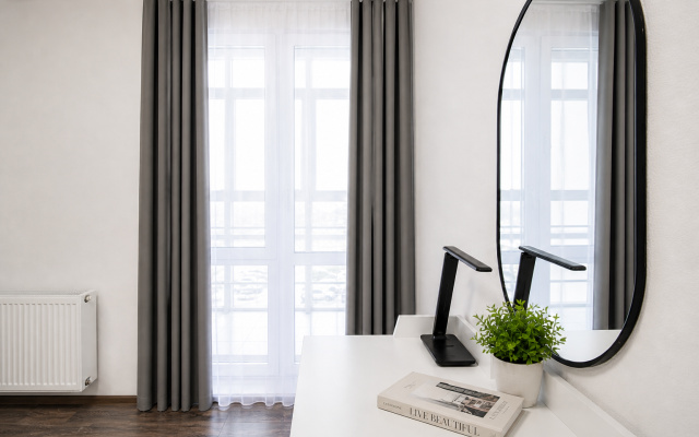 Vegas apartments (Вегас апартментс) на улице Александра Хохлова 7