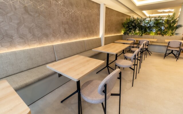 Hotel Corona de Padrón