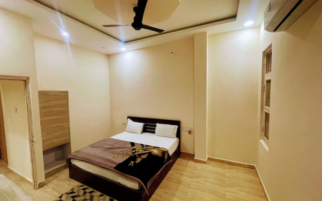 Sunrise Hotel & Restaurant