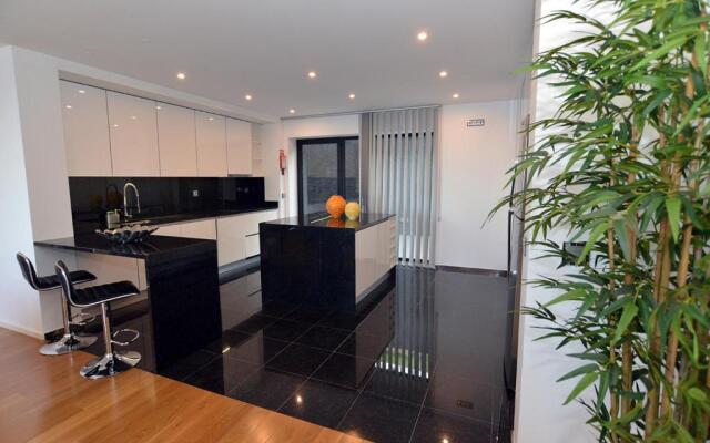 Sec XXI 12 - 3 Bed Flat