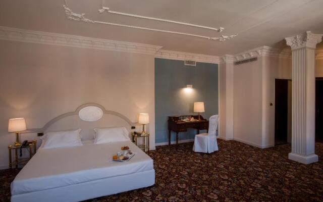 Hotel Alli Due Buoi Rossi