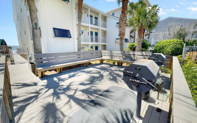 Eastern Shores - 101 1 Bedroom Condo by RedAwning
