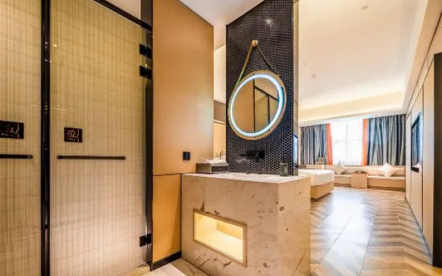 MSURE USET Hotel