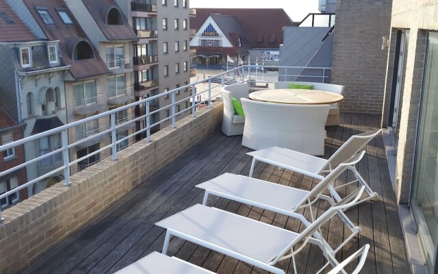 Penthouse With 2 Terraces and Sea/casino Views