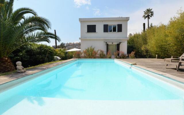 beautiful villa 3 rooms, 165 m² on 2 levels.