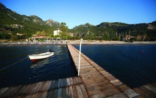Kumlubük Otel