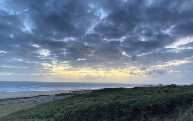 Beautiful 1-bed Studio in Porthcawl Near Beach