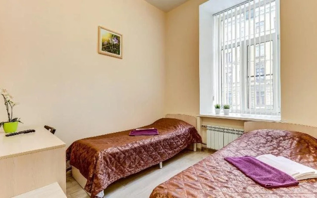 SuperHostel on Poltavskaya 5/29 Lodging houses