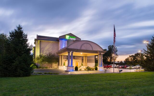 Holiday Inn Express Hotel & Suites Bucyrus, an IHG Hotel