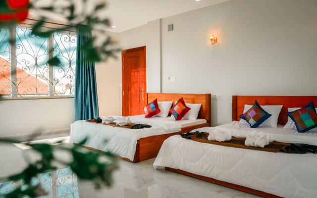 Intanou Boutique Hotel Kampot