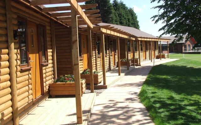 Calderfields Golf & Country Club