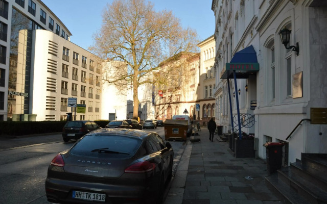 Steen's Hotel