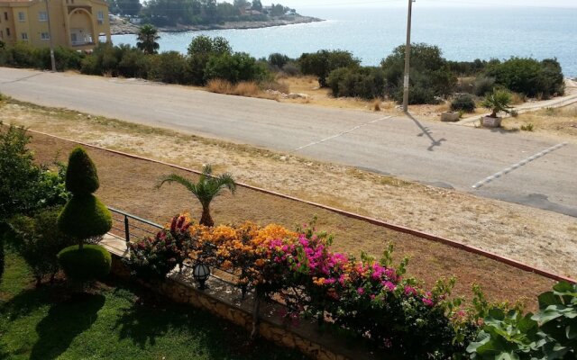 Holiday Villa in Kizkalesi Mersin, 100 m From sea