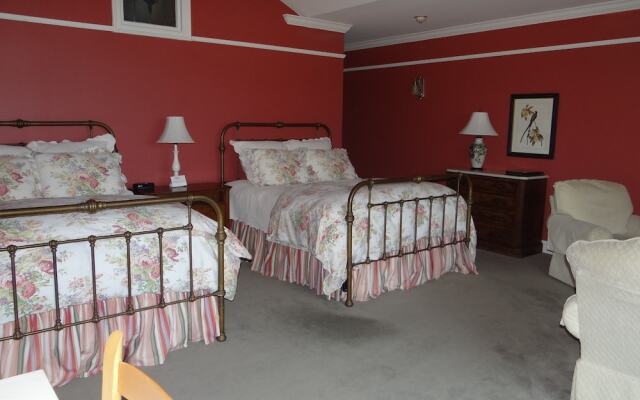 Lake Opechee Inn and Spa