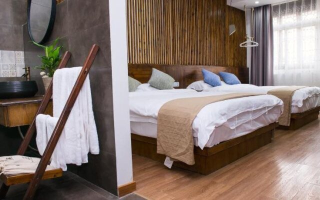 Wuzhen Qiutian Northern Art Design Hotel