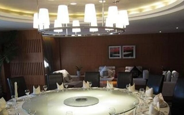 Sunny Day Hotel Ezhou