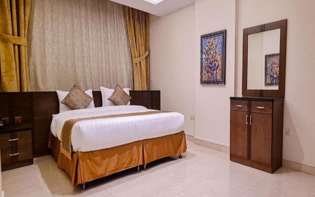 Golden New Hira Hotel