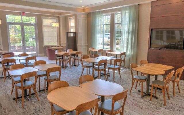 Courtyard Chapel Hill