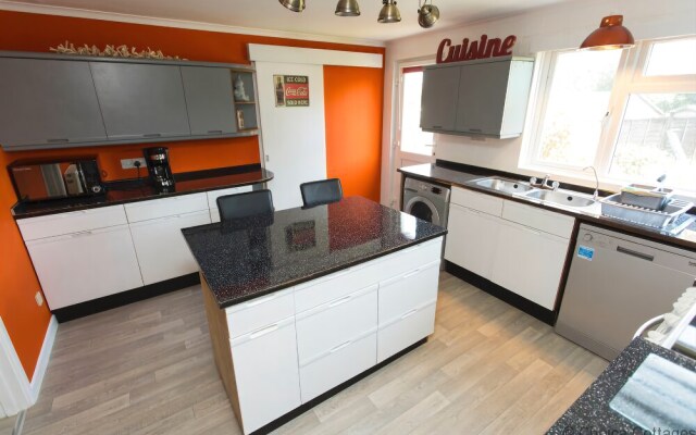 Croyde Vitamin SEA 4 Bedrooms