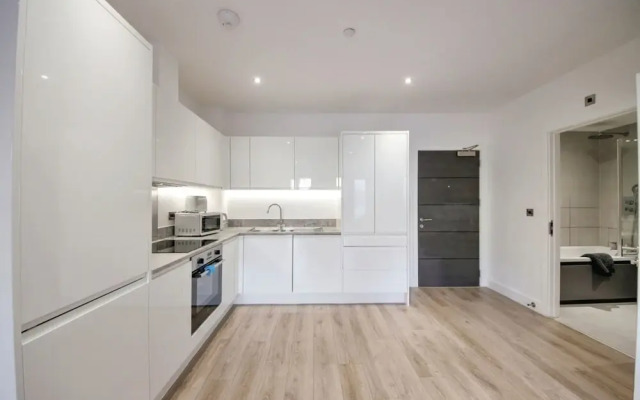 Modern Comfort 1 Bed Apartment Broadoaks Sulihull