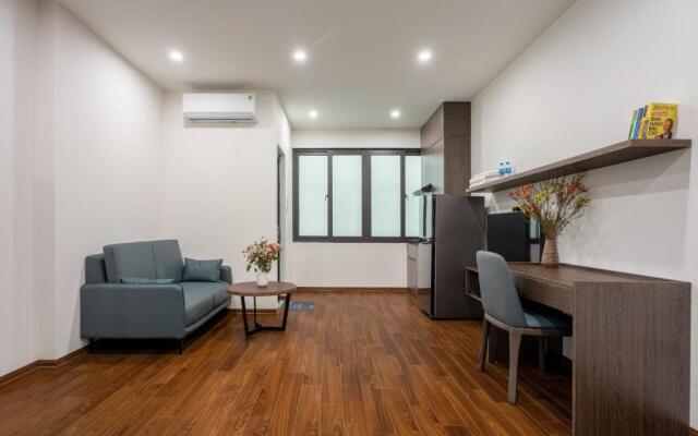 Granda Lake View Hotel & Apartment