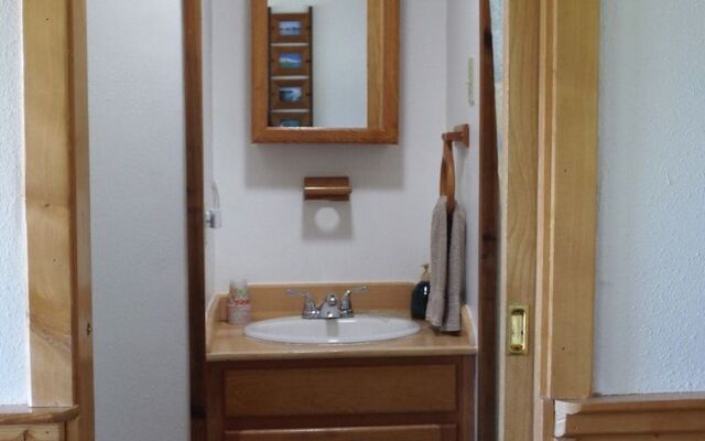 Angels Rest on Resurrection Bay LLC