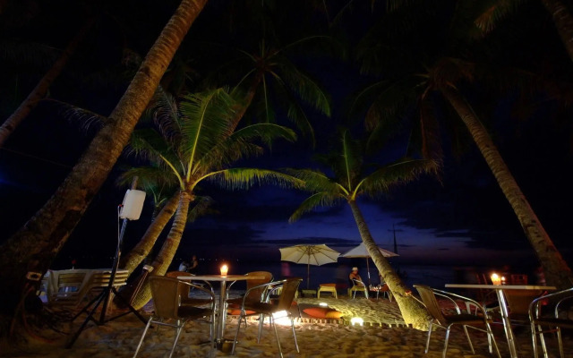 White Beach Villas