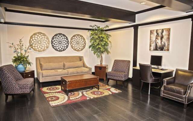 StripViewSuites at Jockey Club