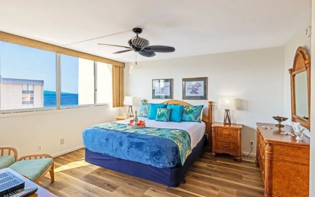 Royal Kahana Oceanview 2bd/2ba 2 Bedroom Condo by Redawning