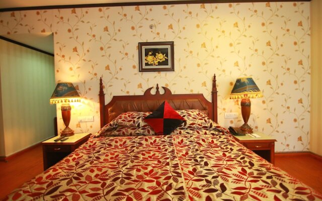 Madathil Regency Hotel